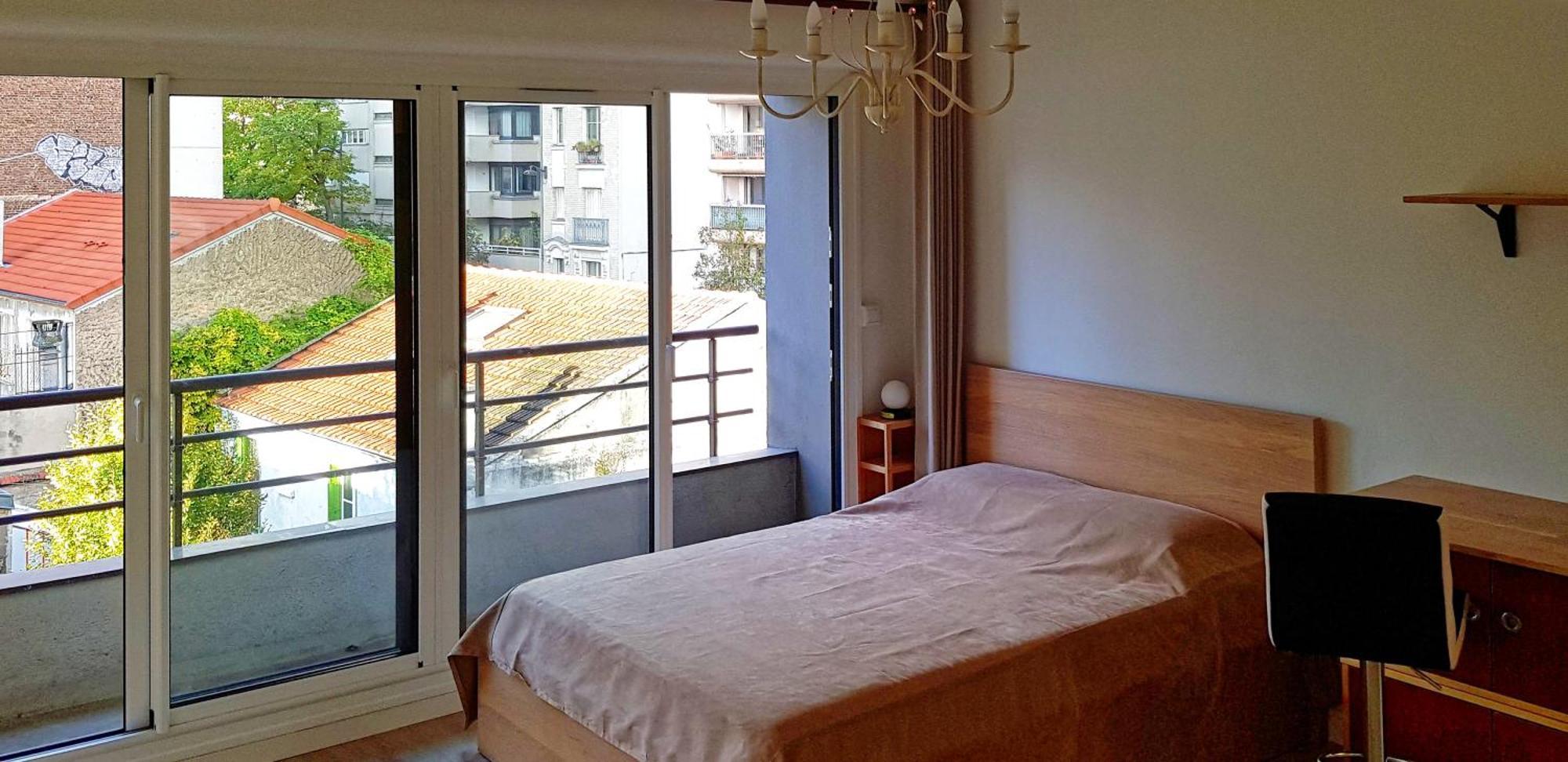 Chic Parisian Studio Retreat Bright Spacious And Secure Parking Zewnętrze zdjęcie
