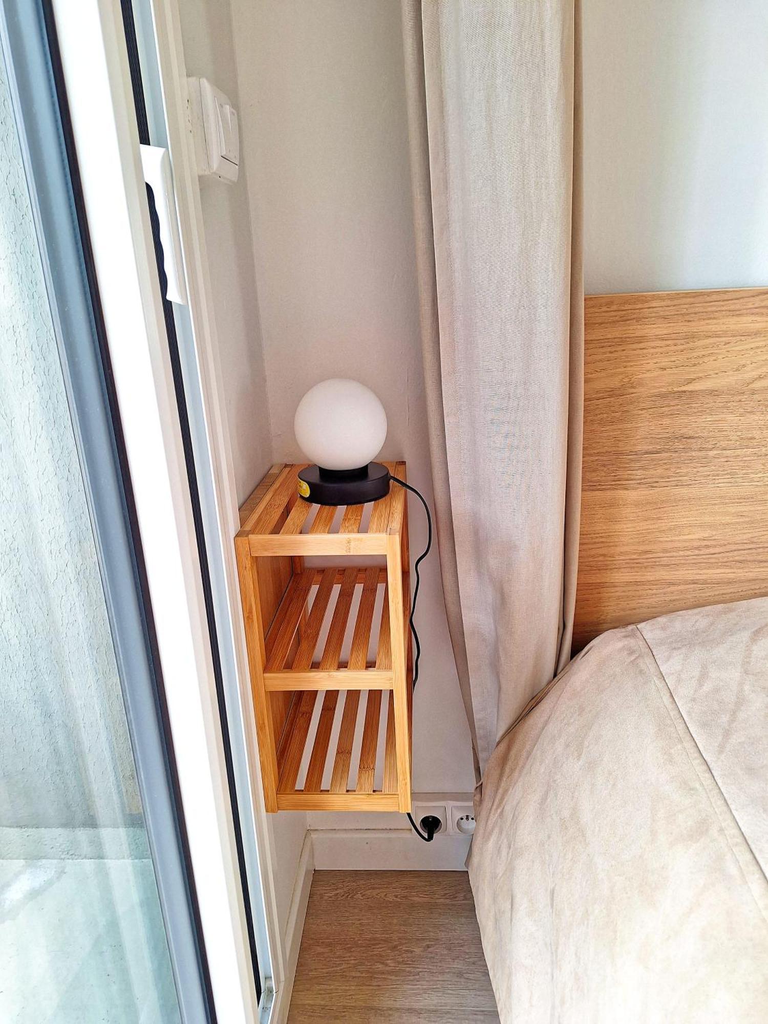 Chic Parisian Studio Retreat Bright Spacious And Secure Parking Zewnętrze zdjęcie
